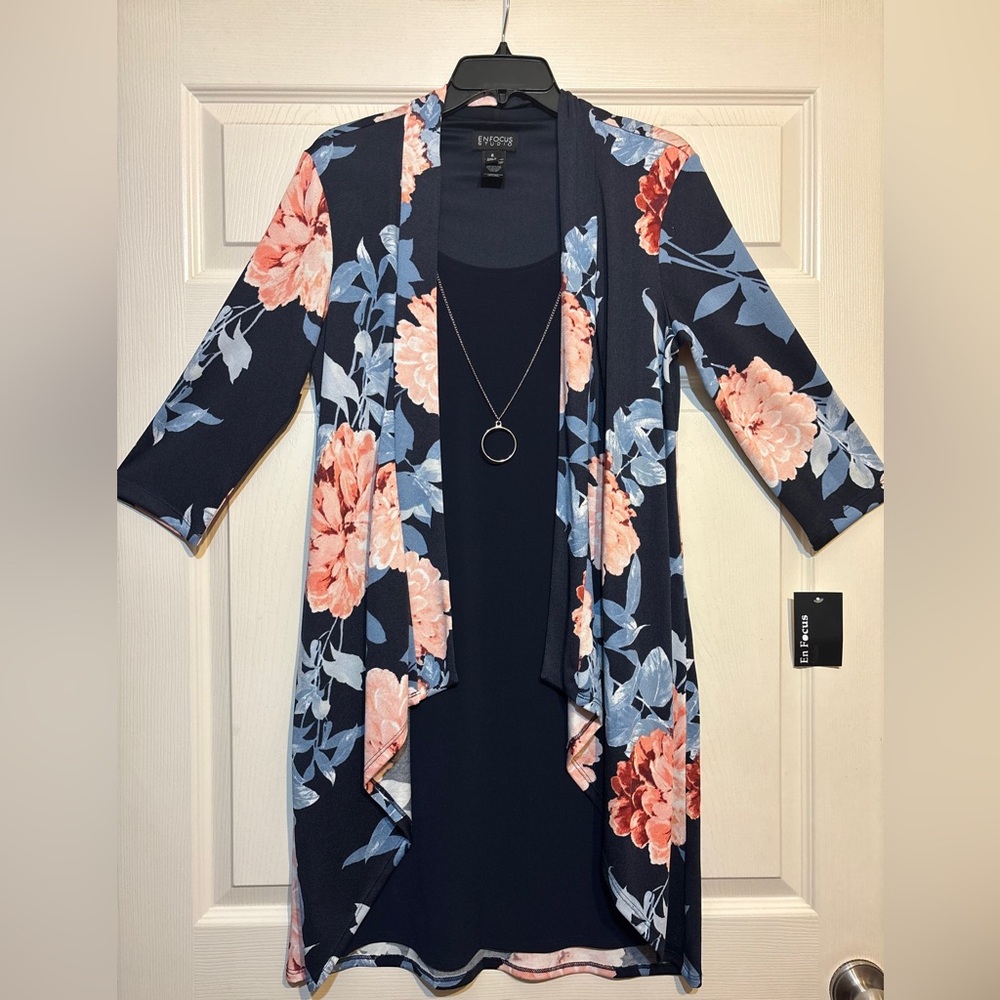 Floral Dress w/Necklace Pendant